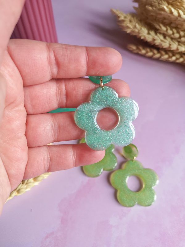 Boucles d'oreilles Daisy- modèles transparent – Image 3