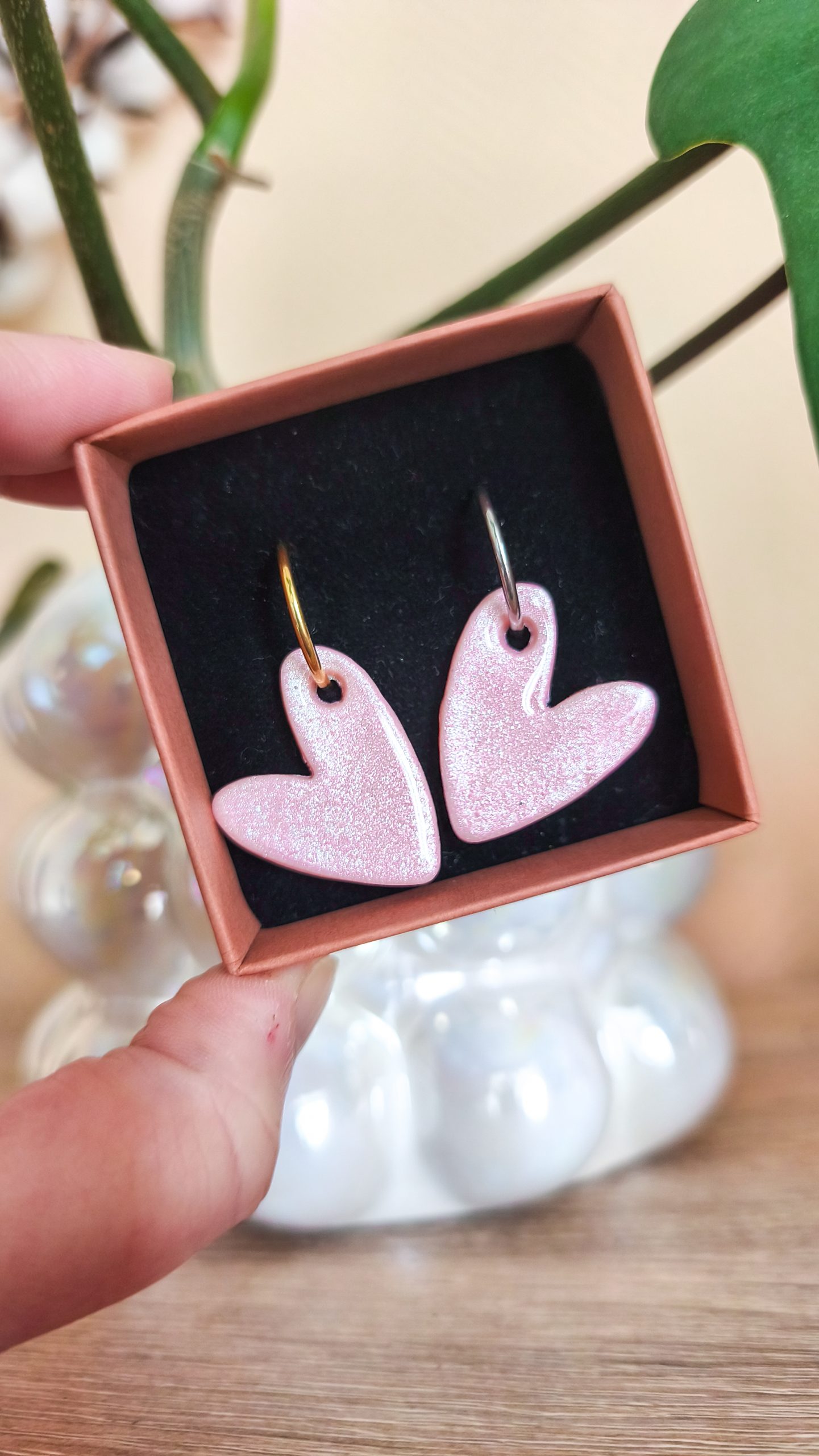 Pampilles grands cœurs rose pailleté